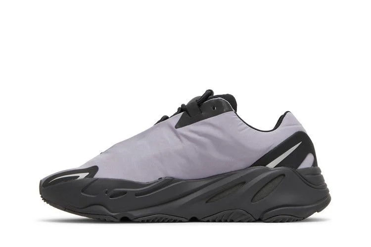 Кроссовки adidas Yeezy Boost 700 MNVN 'Geode'