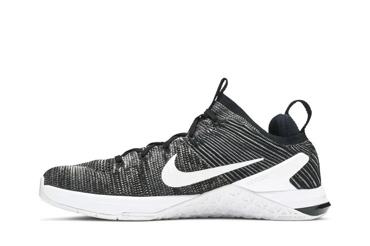 Krossovki-Nike-Wmns-Metcon-DSX-Flyknit-2-Black-White-2