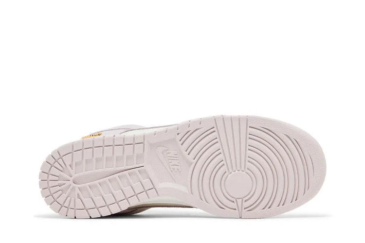 Кроссовки Nike Wmns Dunk Low 'Sail Pearl Pink'