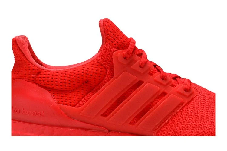 Кроссовки adidas UltraBoost 2.0 'Scarlet'