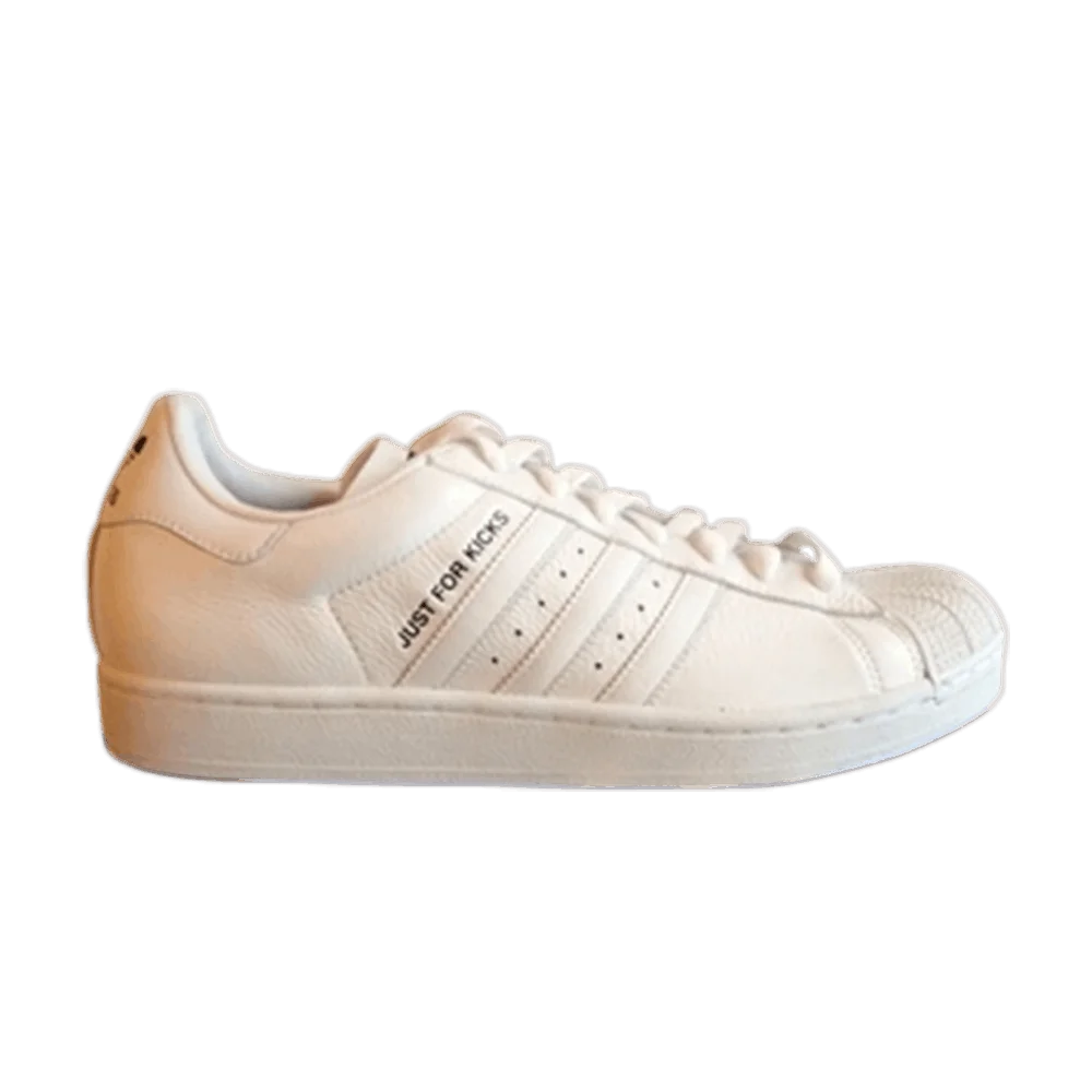 Krossovki-adidas-Superstar-Just-For-Kicks