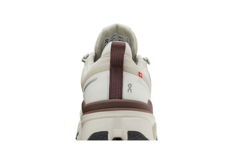 Кроссовки ON Wmns Cloudwander Waterproof 'Sand Ivory'