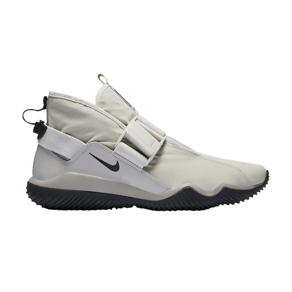 Кроссовки Nike KMTR Premium 'Light Bone'