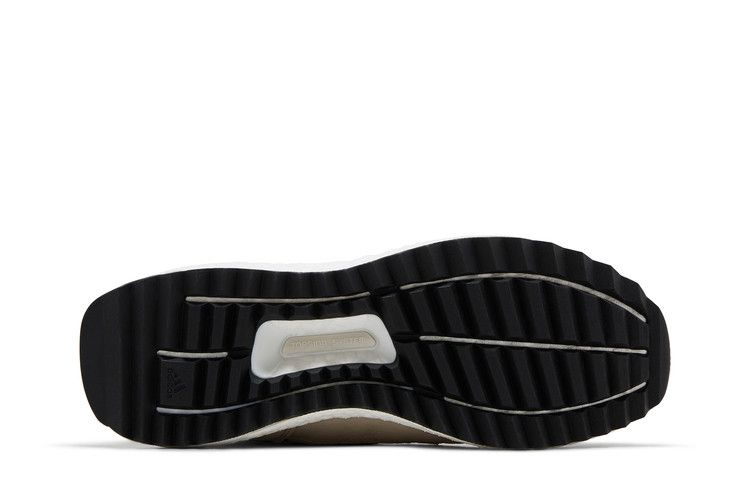 Кроссовки Moon Boot x adidas MoonBoost Low 'Clear Brown'