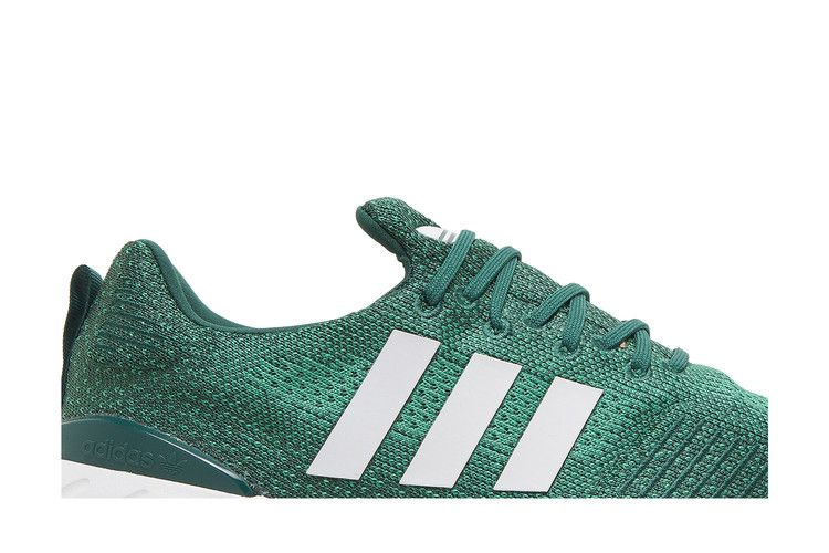 swift-run-22-collegiate-green-gz3501_01