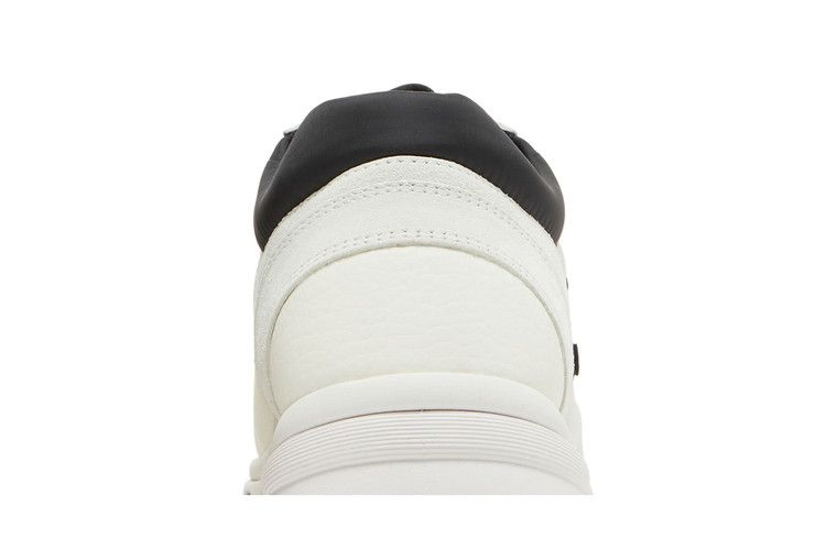 Кроссовки Chanel Wmns CC Logo Sneaker 'White Black'