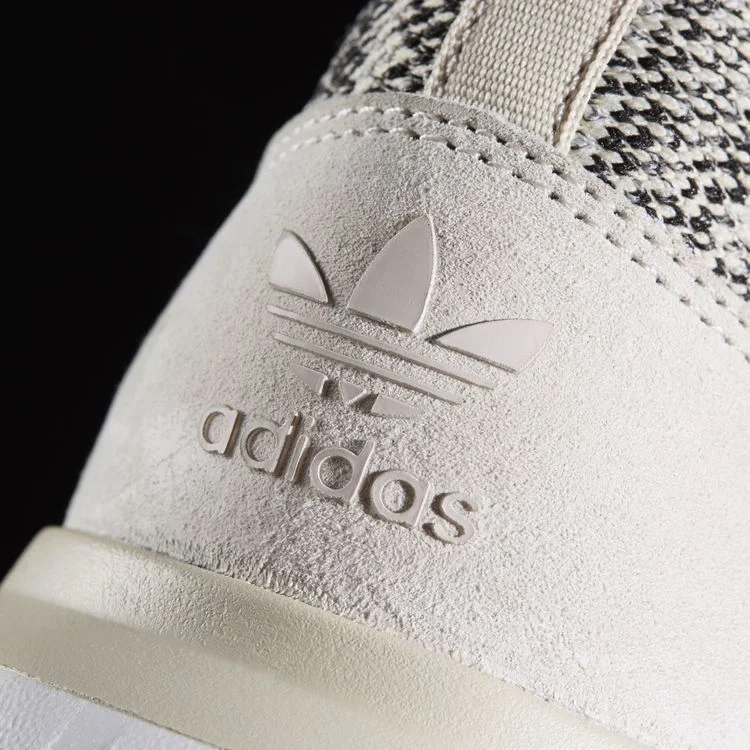 Krossovki-Adidas-Tubular-Radial-4