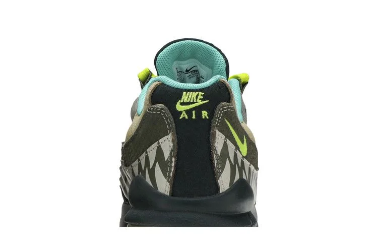 Krossovki-Nike-Air-Max-95-GS-Monster-6
