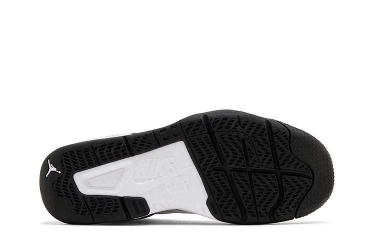 Кроссовки Air Jordan Stay Loyal 3 'Black White Gold'