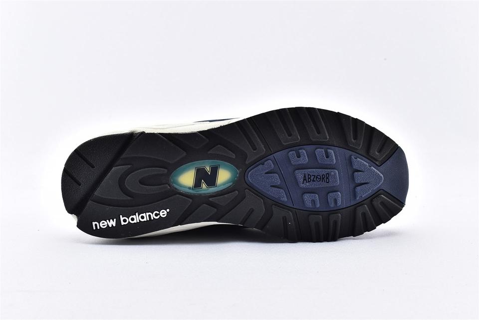 New-Balance-990-V2-Kith-Navy-8