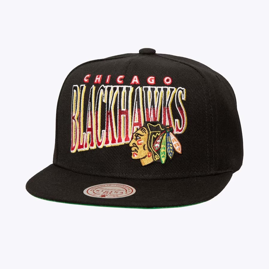 Бейсболка Mitchell & Ness Black Chicago Blackhawks Line Work OG Snapback Hat