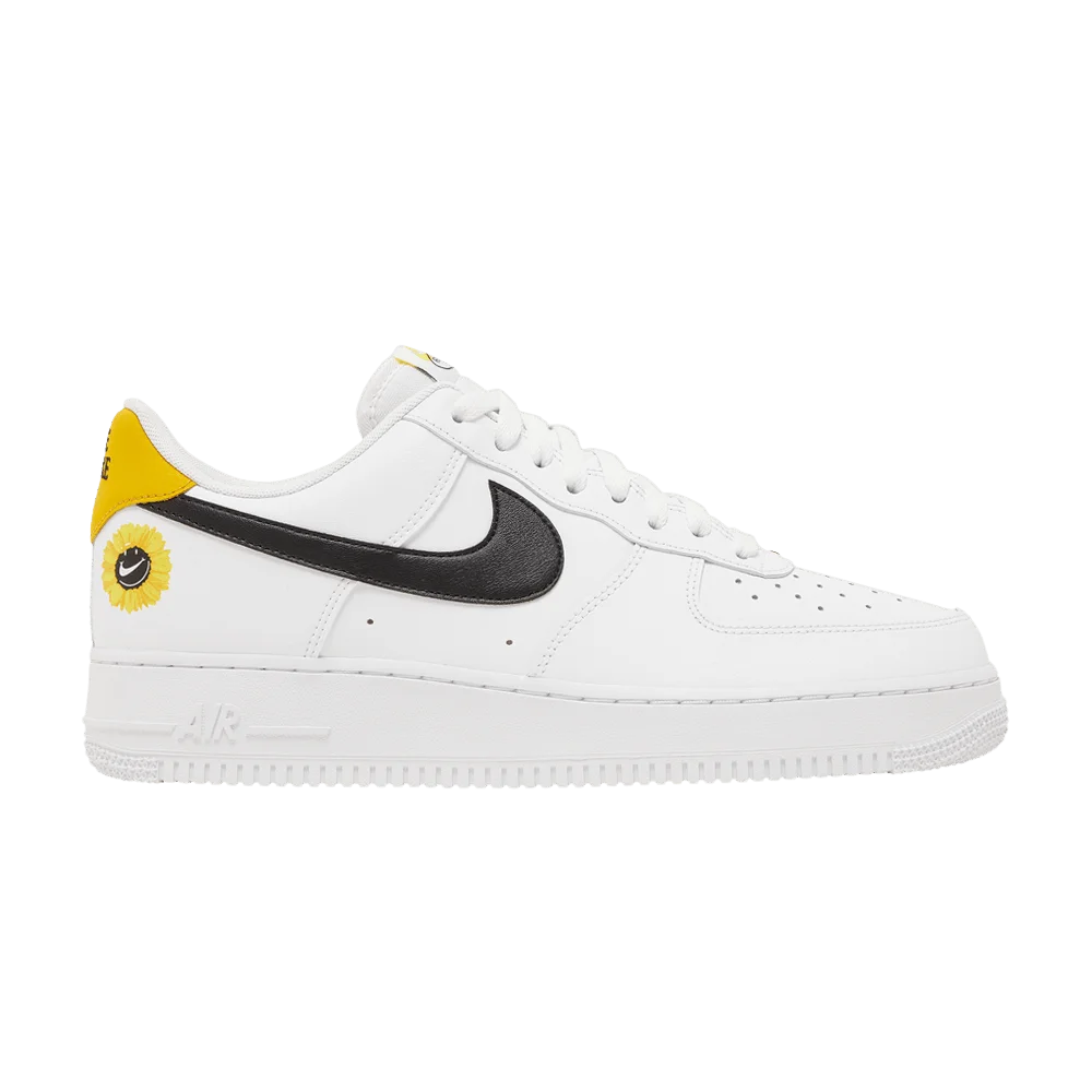 Krossovki-Air-Force-1-07-LV8-2-Have-A-Nike-Day