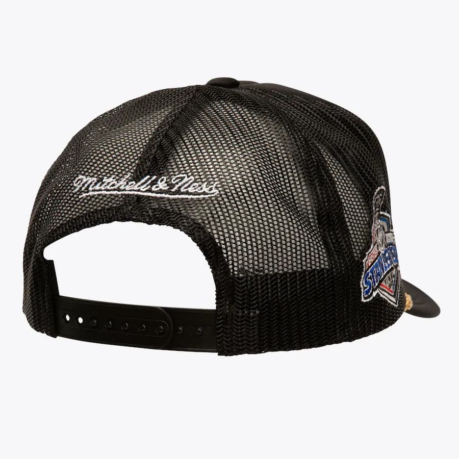 Бейсболка Mitchell & Ness Black Anaheim Ducks Golden Champs Trucker Snapback Hat