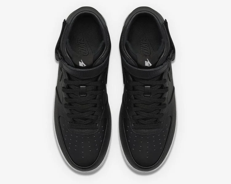 Krossovki-NikeLab-Air-Force-1-Mid-Black-White-2