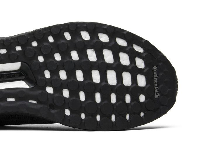Кроссовки Adidas UltraBoost Uncaged 'Triple Black'