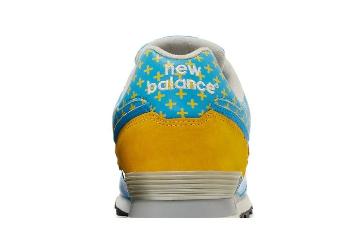 Krossovki-New-Balance-574-Flag-Collection-Sweden-6