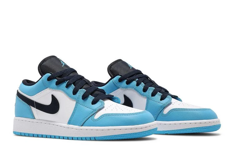 Krossovki-Air-Jordan-1-Low-GS-UNC-7