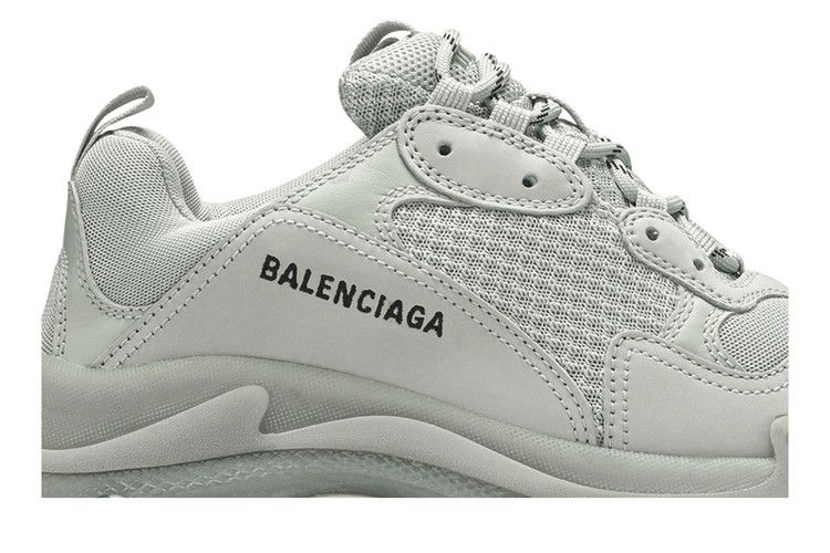Кроссовки Balenciaga Triple S Sneaker 'Clear Sole'