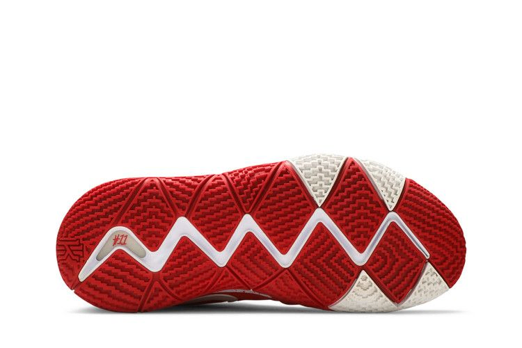 Кроссовки Nike Kyrie 4 'University Red'