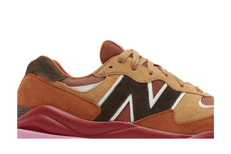 Кроссовки New Balance 57/40 'Brown Pink Red'