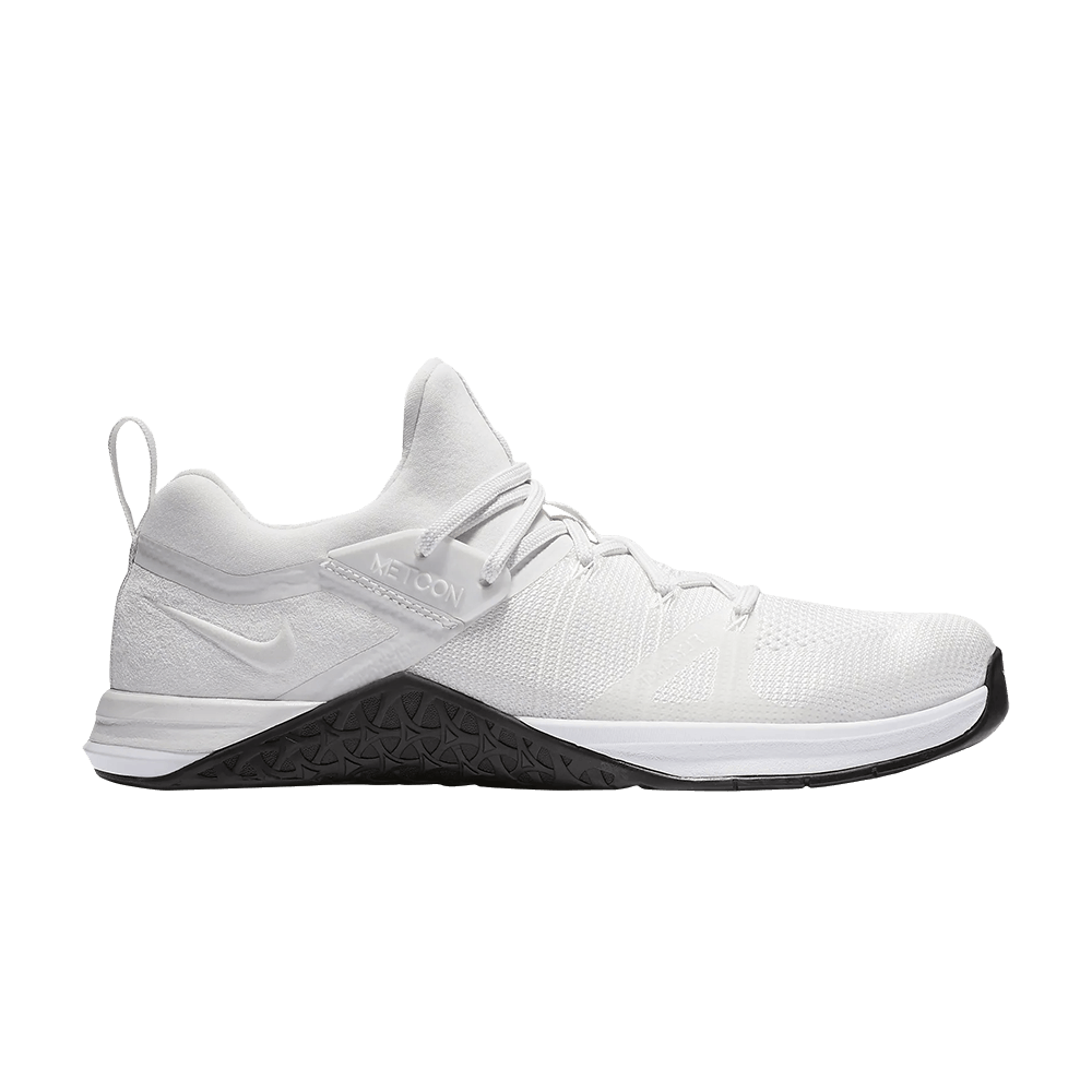 metcon-flyknit-3-platinum-tint-aq8022-100