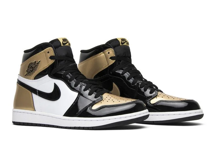 Krossovki-Air-Jordan-1-Retro-High-OG-NRG-Gold-Toe-7