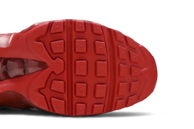 Кроссовки Nike Air Max 95 'Triple Red'