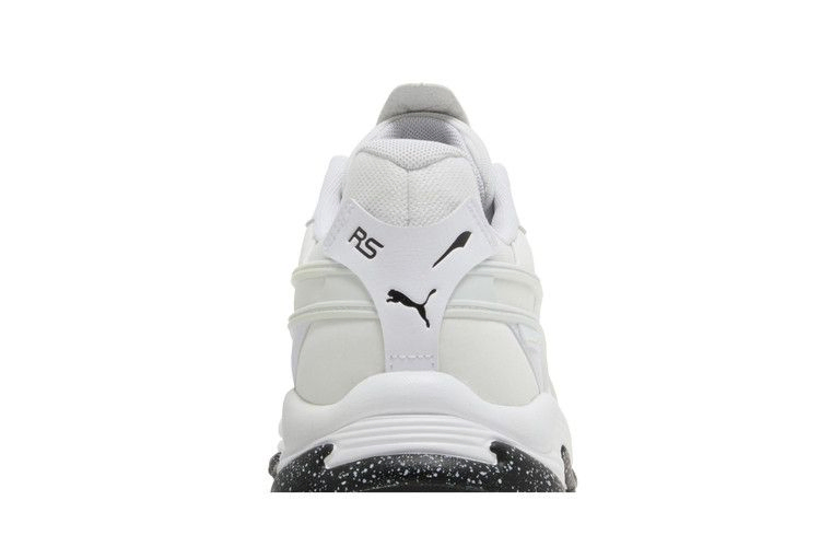rs-connect-bubble-white-black-382086-02_06