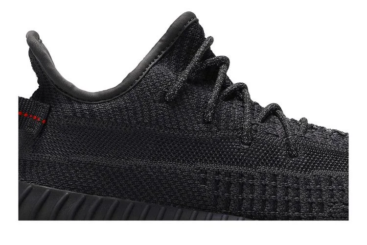 Krossovki-adidas-Yeezy-Boost-350-V2-Kids-Black-Non-Reflective-1