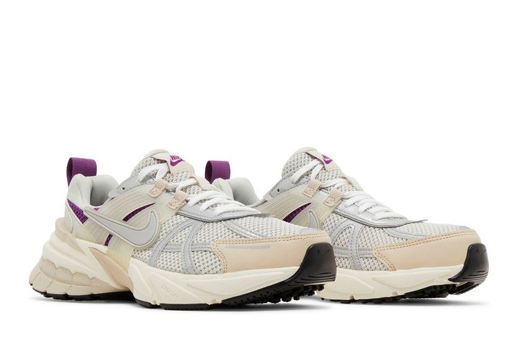 v2k-run-premium-light-bone-viotech-hf4305-072_07