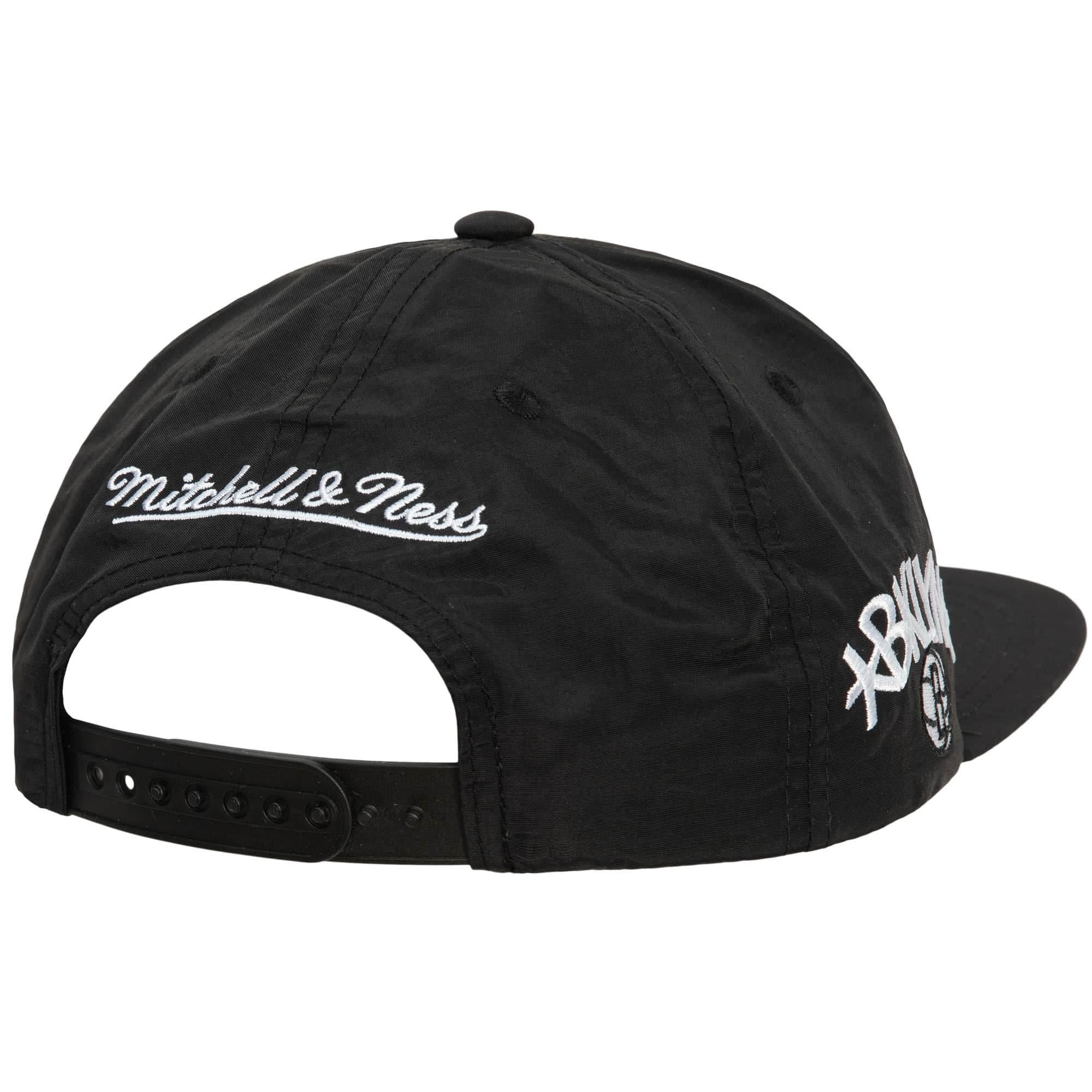 Бейсболка Mitchell & Ness Nylon Szn Deadstock Snapback Brooklyn Nets Hat