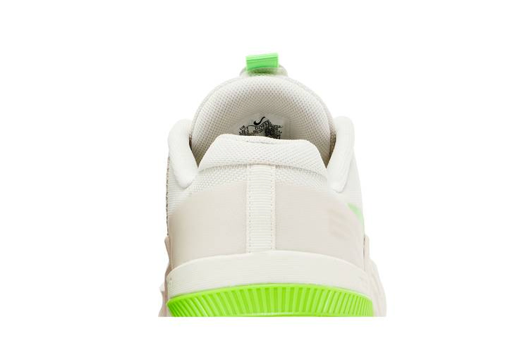 Кроссовки Nike Metcon 8 'Phantom Green Strike'