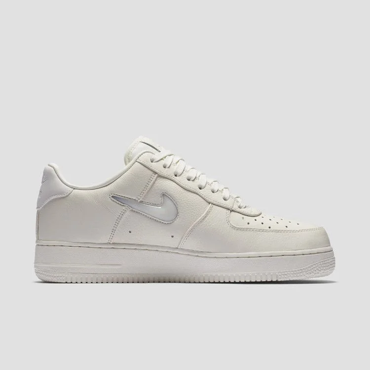 Кроссовки Nike Air Force 1 Low PRM 'Jewel'