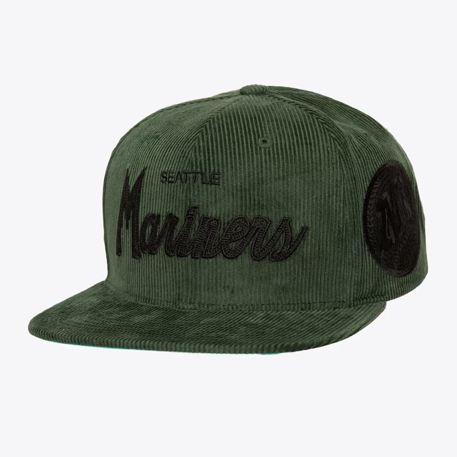 Бейсболка Mitchell & Ness Green Seattle Mariners Cooperstown Collection Corduroy Snapback Hat