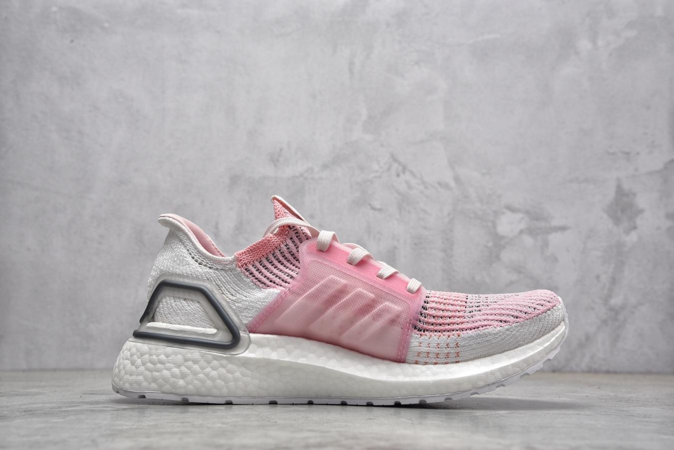 Кроссовки adidas Wmns UltraBoost 19 True Pink