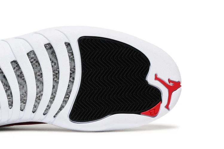 Krossovki-Air-Jordan-12-Retro-Twist-4