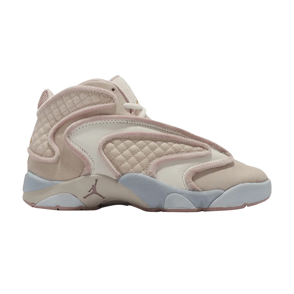 Krossovki-Wmns-Air-Jordan-OG-Quilted
