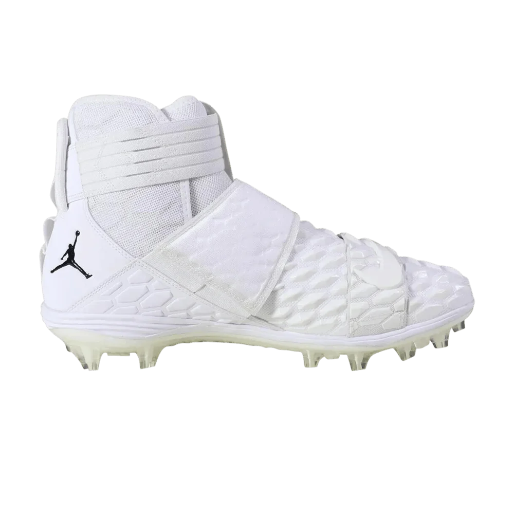 Krossovki-Nike-Jordan-Force-Savage-Elite-2-White-Black