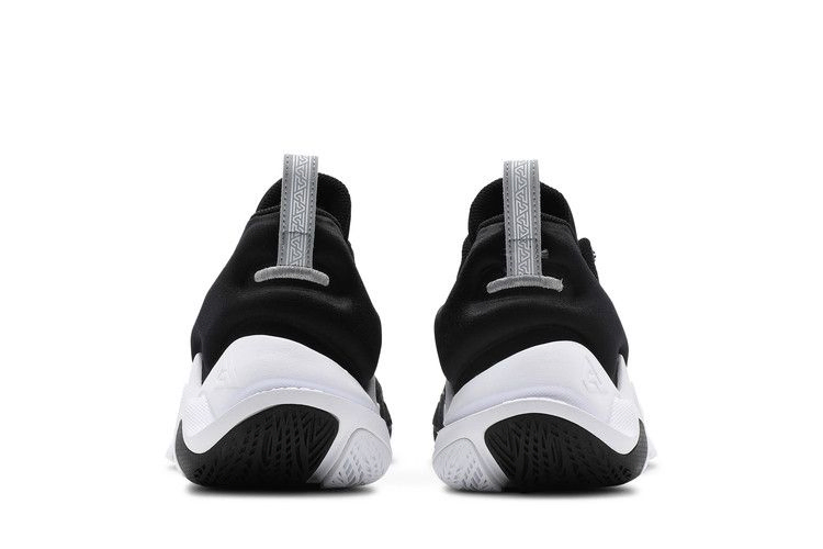 giannis-immortality-black-volt-cz4099-010_05