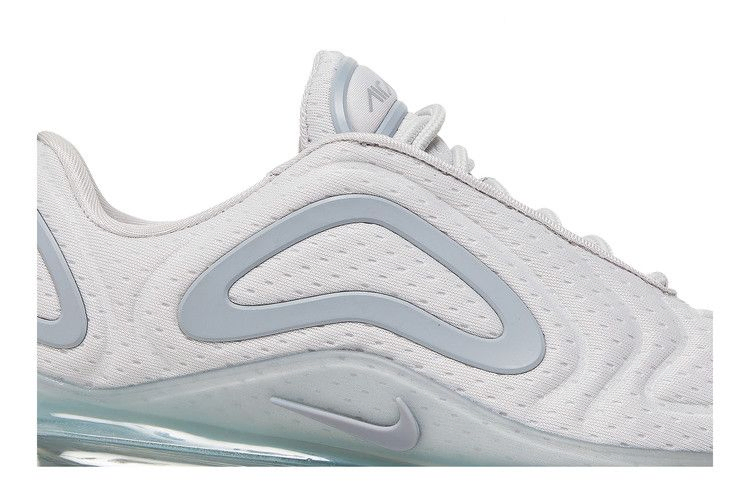 Кроссовки Nike Wmns Air Max 720 'Vast Grey'