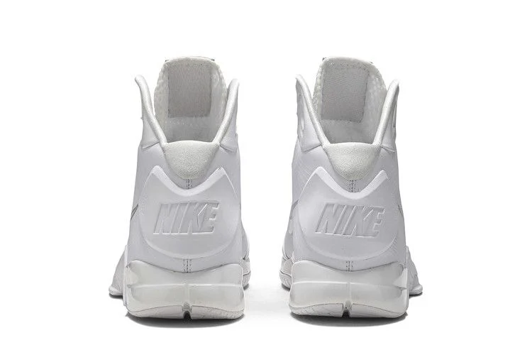 Krossovki-Nike-Hyperdunk-08-Triple-White-5