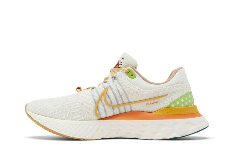 Кроссовки Nike React Infinity Run Flyknit 3 'Sail Hot Curry'