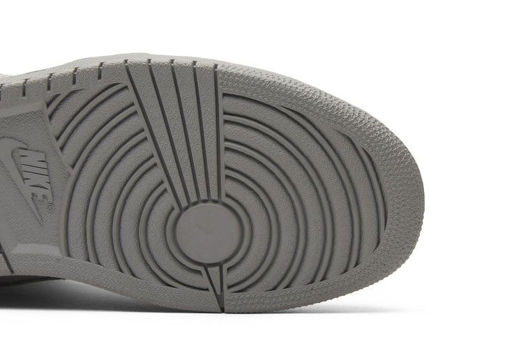 air-jordan-1-retro-high-grey-suede-332550-031_04