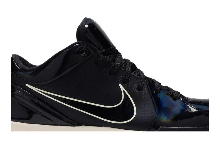 Кроссовки Undefeated x Nike Kobe 4 Protro 'Black Mamba'