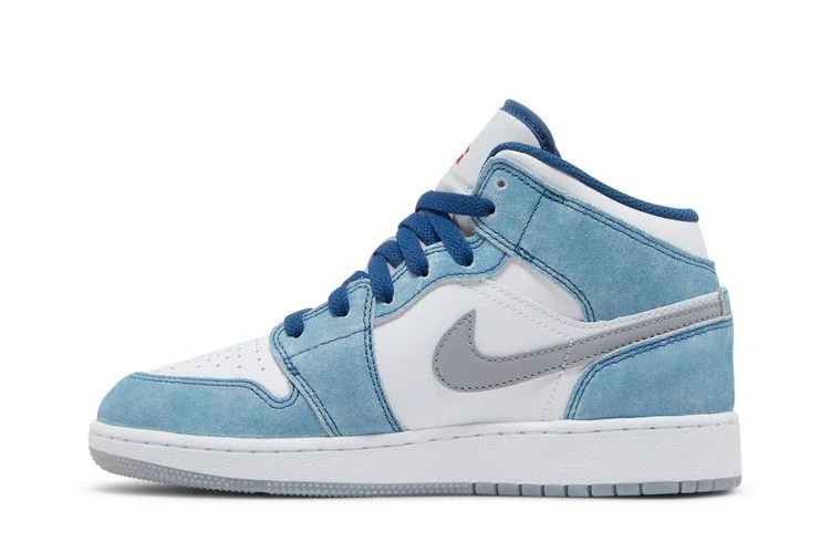 Krossovki-Air-Jordan-1-Mid-SE-GS-French-Blue-2
