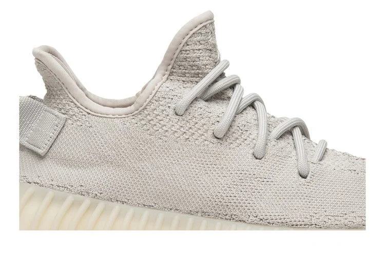 Krossovki-adidas-Yeezy-Boost-350-V2-Sesame-1