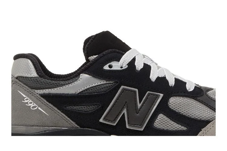 Кроссовки DTLR x New Balance 990v3 Big Kid 'GR3YSCALE'