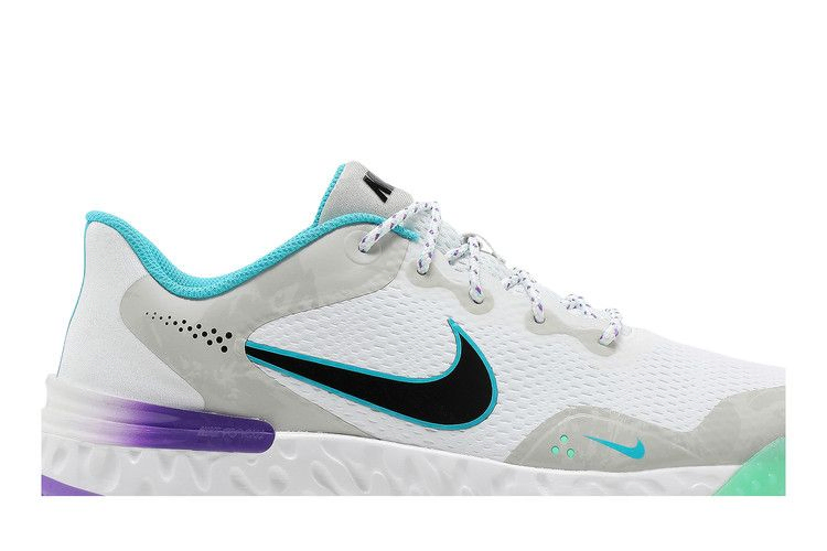 alpha-huarache-elite-3-turf-white-peach-cream-cv3560-102_01