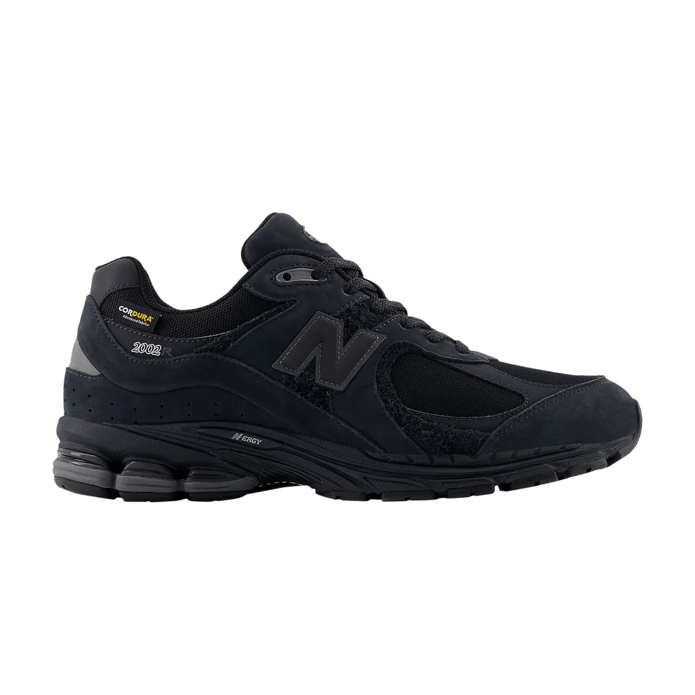 Krossovki-New-Balance-2002R-Cordura-Pack-Phantom-Black