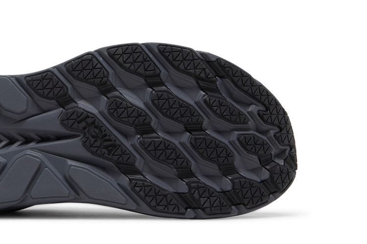 clifton-8-black-1119393-bblc_04